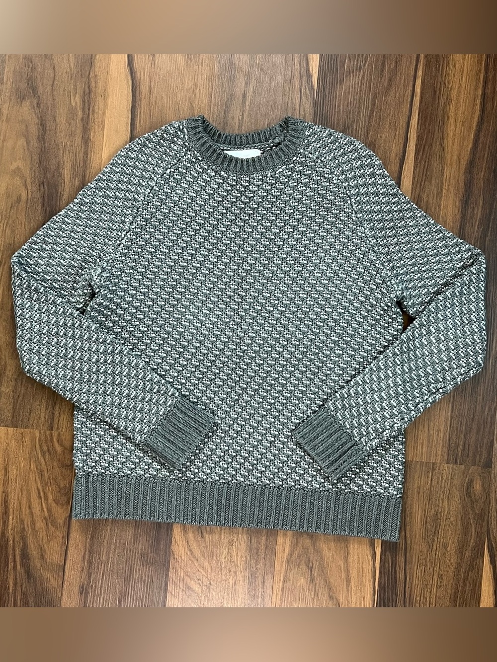 Oak + Fort thick grey sweater with a cool two tone weave
